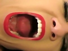 WOMAN YAWNING