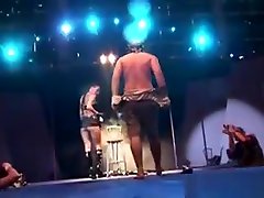 Crazy Fetish sshuruti bh bhi Show On Stage