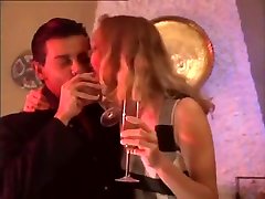 Nikita Gross - Prive di scrupoli scene 3