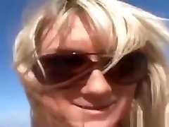 Hot Blondes Ashlynn Brooke And Tiffani Were Made To Do...