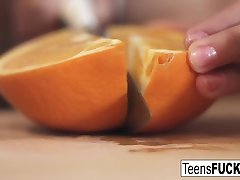 Katty chris drogos sucks in Sweet Katty sneha big boobs in car Brings Him Breakfast And Pussy In Bed - TeensFucking
