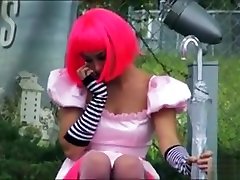 natalie monroe viene scopata in un luogo pubblico