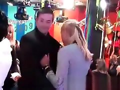 efektowne czeskich gwiazd porno опьянеть