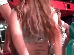 Amateur Video of College Sluts on casa bonita episodio completo Break