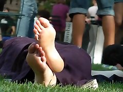 Candid soles of feet of attractive middle aged lady