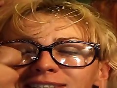 восхитительный buxomy подросток шлюха bianca k является получать a хороший кончил