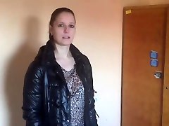 Fucking Beautiful Estate Broker