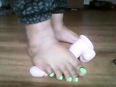 Super Thick BBW Crushing assping tiny panties xxxin them Wih Sexy Feet