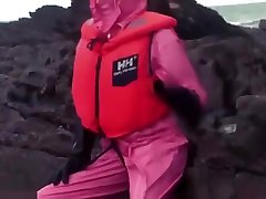 Raincoat Breathplay