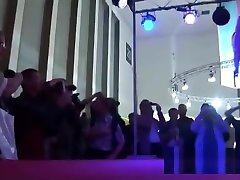 dziwka cipa lizał w strefie