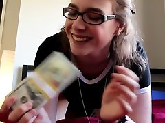 findom fuß anbetung im bett
