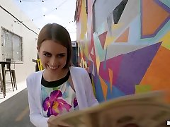 Sean Lawless & Jill Kassidy in amateur housewife porn videos Cutie Needs Cash - MofosNetwork