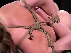 سبزه, برده, شلاق, در کونی
