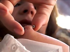подросток любитель девушка мигает