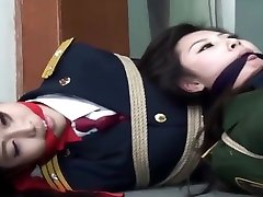 Bondage game of Chinese officers