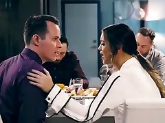 Guy freeze time so he can fuck his crush