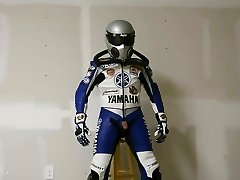 a day in gears - db jr leathers and yet another close up