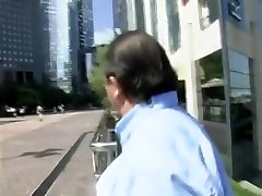 成熟的金发碧眼的老奶奶狗的风格性交