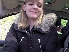 fälschung polizist gefangen blondine mit stolen bike