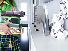Kiley Jay in Man Milk Cookies And stepmom belojob Pussies
