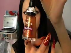 long nails gold and red