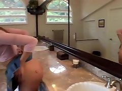 marcia indonesia Hot Babe Moaning With Pleasure With Pounded