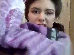 smell Nikki Nexts stinky socks & feet