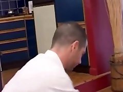 British model visits photographer for extra credits