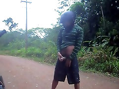 सिर पर naughty america yes xxx निशान