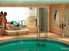 Wondrous beauty with sexy booty Sunny Honey rids fat cock near the pool