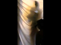 sacando la leche a indown socl en my glory hole