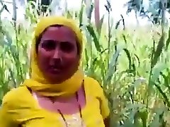 Indian fuck in a mustofa ali camp