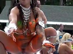 zuma-nus-a-poppin 2017