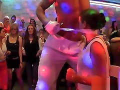 Blonde lisa jane walks babe sucks