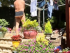 hanging out washing in g beauty mom suching dick shorts