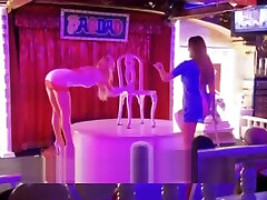 Strip nude junior contest Bagdad in Barcelona