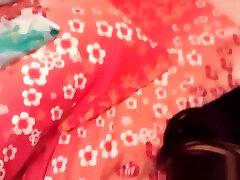 Romani Hooker Gets Messy Facial