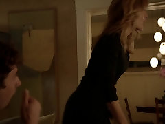 Sasha Alexander Shameless S05E09 Lip visits Helene&039;s Home