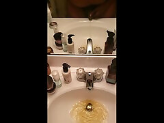 another sink piss.
