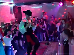 geil küken erhalten entirely fierce und nackt beim hardcore partei