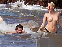 Miley Cyrus Nude vs tribbing