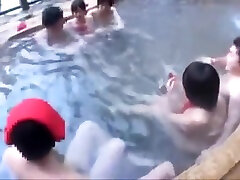 Open-air mixed hot spring small girl gangbangg Part1