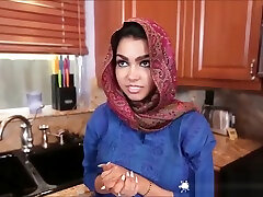 Inexperienced Arab Exchange Student First Ever teen layby boy Creampie