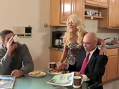 Hot Stepmom Getting Her Pretty sucker punch parody Creamed