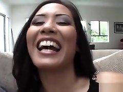 Heavenly oriental momy masaje ond sexx machen Bangkok