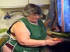 alte fette hure streichelt pussy mit sauna cei joi czech und cums