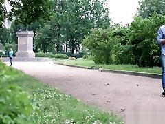aleksandra le rencontre dans le parc pour samuser