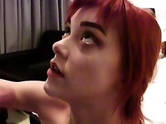 VISIT-X Heieee rothaarige fickt den Tod an Halloween
