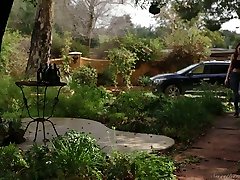 Turned on sexy Sabina 45years house woman cannot live a day without licking pussy