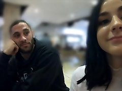 Pawg amricain negro Violet Rain gagging on strangers cock